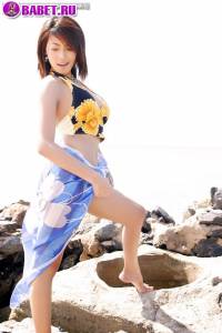 Chan Ching Ming разделась до гола на пляже chch0170.jpg