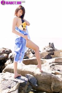 Chan Ching Ming разделась до гола на пляже chch0109.jpg