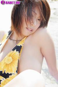 Chan Ching Ming разделась до гола на пляже chch0138.jpg