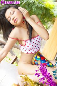 Chelsea Yung голая празднывает новый год _MG_1862.jpg