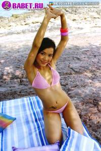 Cookie Wanwalee голая на пляже cowa0101.jpg