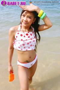 Cookie Wanwalee снимает свой купальник cowa0346.jpg