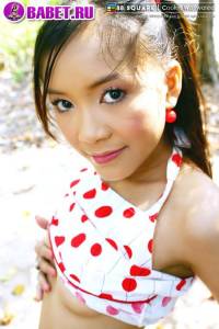 Cookie Wanwalee снимает свой купальник cowa0363.jpg