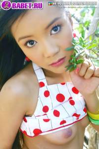 Cookie Wanwalee снимает свой купальник cowa0354.jpg