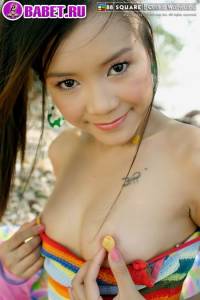 Cookie Wanwalee устроила стриптиз на отдыхе cowa0413.jpg