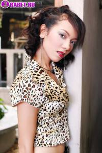 Caldear Jakarat снимает всю одежду в раздевалке caja0681.jpg