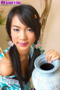 Dollar Dolaya и гладко выбритая пися dodo0236.jpg