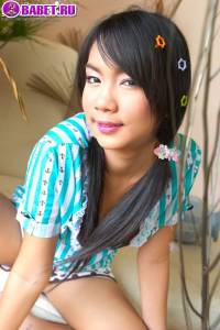 Dollar Dolaya и гладко выбритая пися dodo0229.jpg