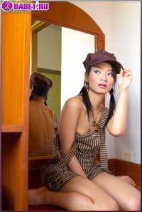 Daniel Lyn демонстрирует свою пизду daly0503.jpg