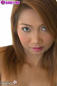 Electra Rawan устроила стриптиз шоу 044.jpg