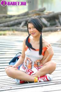 фосессии хардкор Fon Manaschanok устроила стриптиз foma0117.jpg