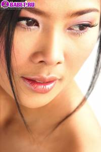 Font Monikar без одежды fomo0270.jpg