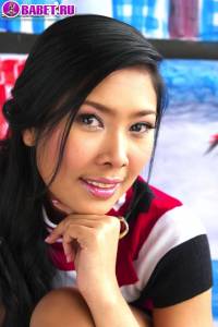 Font Monikar демонстрирует пизду fomo0474.jpg