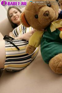 Far Sarawimol демонстрирует свою пизду fasa0324.jpg