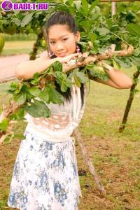 Смотреть на писю Guitar Anongratee guan0424.jpg