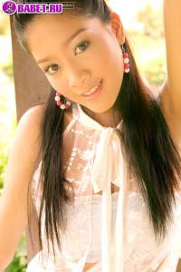 Смотреть на писю Guitar Anongratee guan0437.jpg