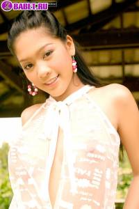 Смотреть на писю Guitar Anongratee guan0427.jpg