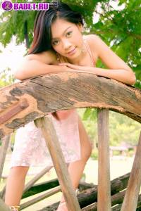 Стриптиз шоу с Guitar Anongratee guan0109.jpg