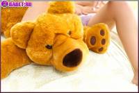 Hiroko Rumi под пальмой играет с самотыком hiru0480.jpg