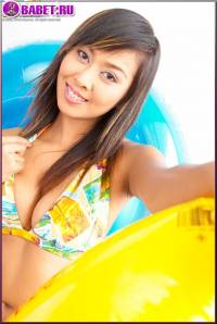 Эротические фото модели Holly You hoyo0172.jpg