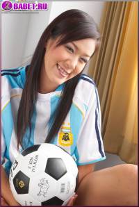 Irene Fah раздевается до гола irfa0285.jpg