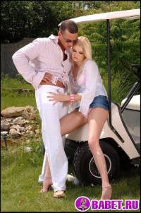 Ricardo Bell and Wiska r6 14.jpg