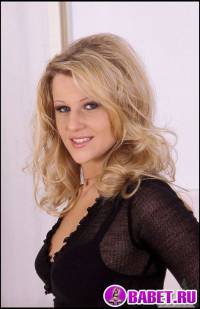 Sandra de Marco and Frank M and George s2 2.jpg