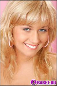 Sarah Blue and Cage and Dennis s8 10.jpg