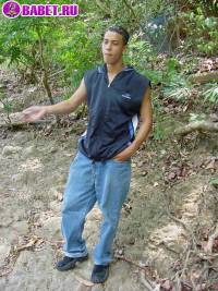 порно фото Гей дрочит свой писюн на бережку 1 fahj utb 3.jpg