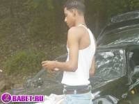 порно фото Голый парень на природе светит хуем 4 fahj utb 121.jpg