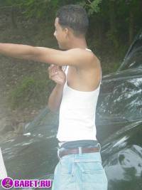 Голый парень на природе светит хуем 4 fahj utb 122.jpg скачать на телефон