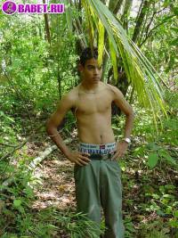 порно фото Красивый гей дрочит свой писюнчик 7 fahj utb 18.jpg