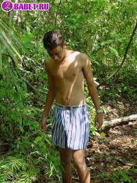 порно фото Красивый гей дрочит свой писюнчик 7 fahj utb 23.jpg