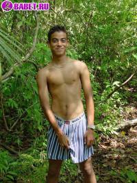 порно фото Красивый гей дрочит свой писюнчик 7 fahj utb 25.jpg