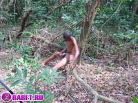 порно фото Молодой парнишка кончил себе на ногу 11 fahj utb 113.jpg