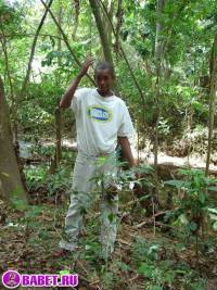 порно фото Молодой парнишка кончил себе на ногу 11 fahj utb 1.jpg