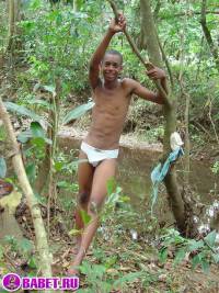 порно фото Молодой парнишка кончил себе на ногу 11 fahj utb 21.jpg