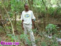 порно фото Молодой парнишка кончил себе на ногу 11 fahj utb 4.jpg