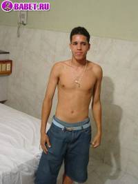 порно фото Парень дома дрочит член 1 afro gey 20.jpg