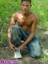 порно фото Парень мучает свой член рукой 5 afro gey 12.jpg