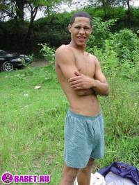 порно фото Парень приехал на природу чтобы подрочить 6 afro gey 59.jpg