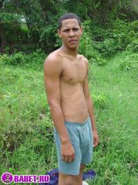 порно фото Парень приехал на природу чтобы подрочить 6 afro gey 65.jpg