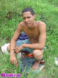 порно фото Парень приехал на природу чтобы подрочить 6 afro gey 76.jpg
