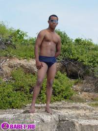 порно фото Приехал на берег моря чтобы подрочить 8 afro gey 29.jpg