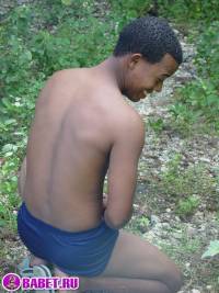 порно фото Приехал на берег моря чтобы подрочить 8 afro gey 37.jpg