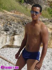 порно фото Приехал на берег моря чтобы подрочить 8 afro gey 9.jpg