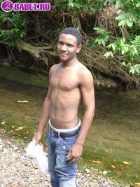 порно фото Скучный гей голый на реке 10 afro gey 12.jpg