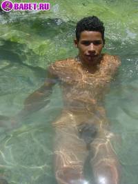 порно фото 18 летней гей выбрался из города qqq52.jpg