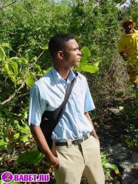 порно фото Молодой парника дрочит хуй у моря 3aza10.jpg