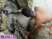 порно фото Молодой парника дрочит хуй у моря 3aza31.jpg